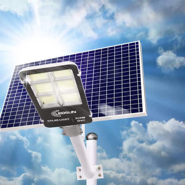 Đèn đường năng lượng mặt trời 300W