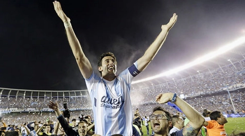 Sát thủ vòng cấm Diego Milito và sự bất công vĩ đại
